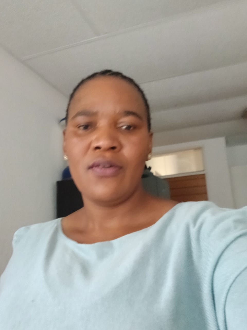 yolisa nzulu